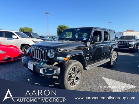 Used 2023 Jeep Wrangler Unlimited Sahara w/ Cold Weather Group AWD/4WD image 1