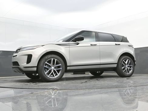 New 2026 Land Rover Range Rover Evoque S AWD/4WD image 27