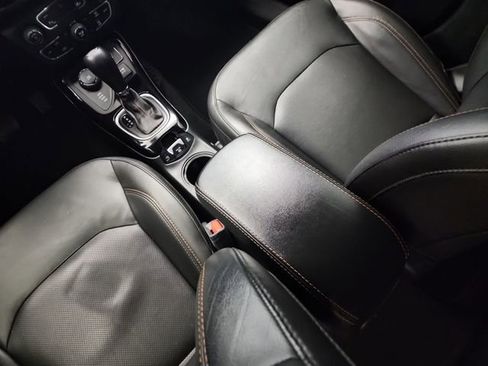 Used 2018 Jeep Compass Limited w/ Navigation Group image 26