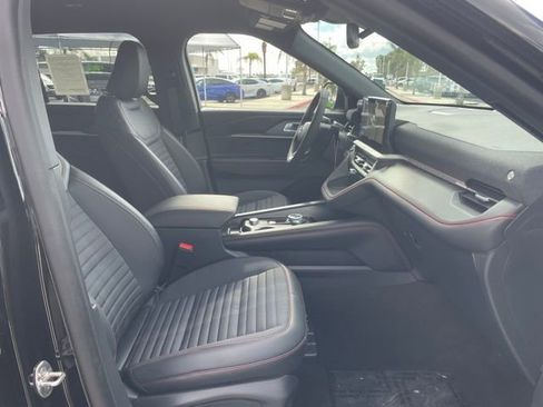 New 2026 Ford Explorer ST-Line w/ ST-Line Street Pack image 27