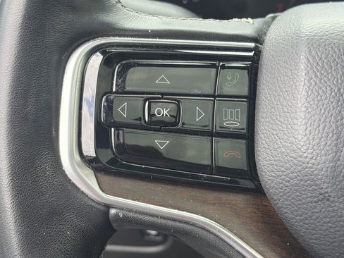 Used 2022 Jeep Grand Wagoneer Series I w/ Flexible Seating Group AWD/4WD image 17