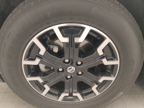 Used 2019 Nissan Pathfinder SL FWD image 31