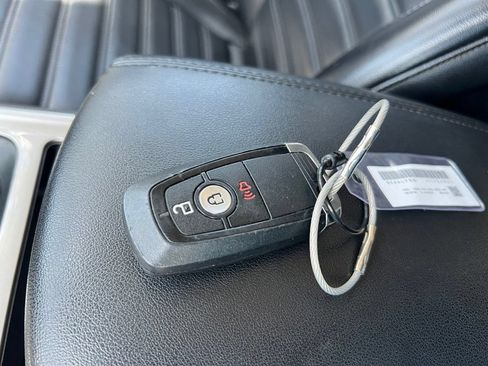 Used 2024 Ford Edge SEL AWD/4WD image 27