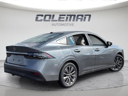 New 2026 Nissan Sentra SL w/ Floor Mat Package image 8