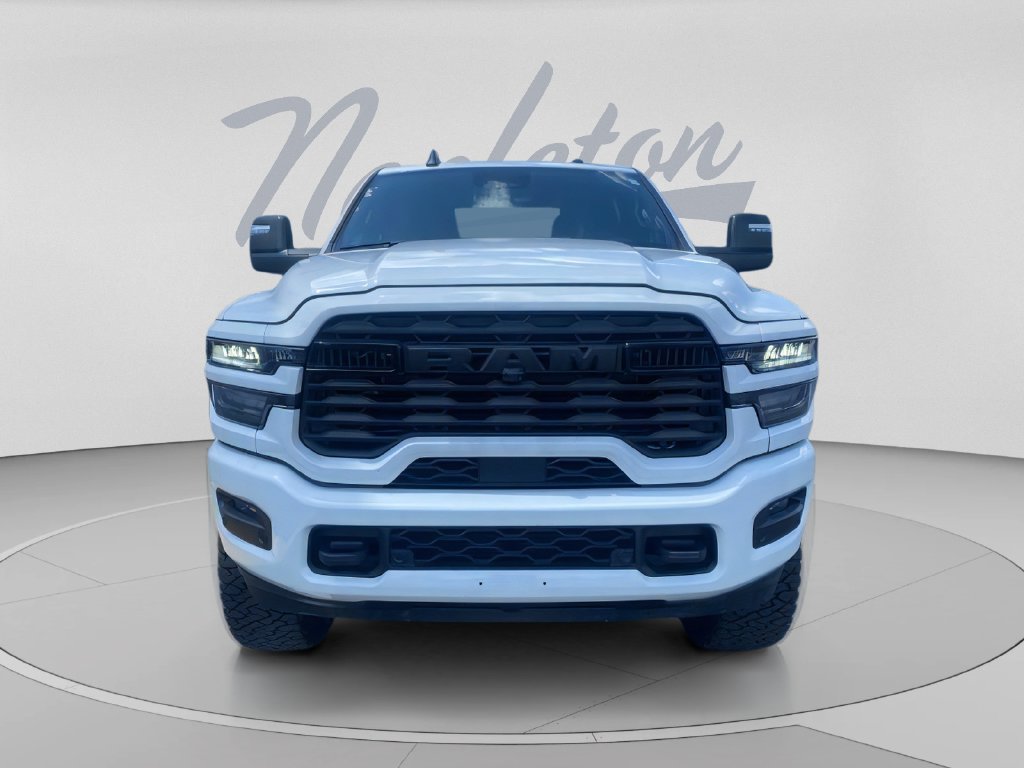 Used 2025 RAM 2500 Big Horn AWD/4WD image 3