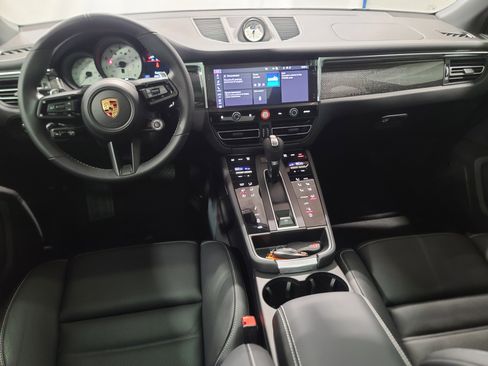 New 2026 Porsche Macan GTS AWD/4WD image 12
