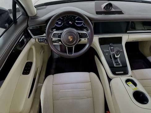 Used 2020 Porsche Panamera 4 AWD/4WD image 10