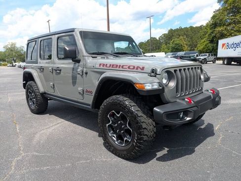 Used 2023 Jeep Wrangler Unlimited Rubicon w/ Cold Weather Group AWD/4WD image 2