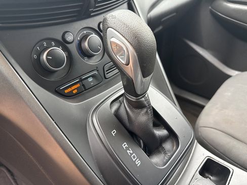 Used 2015 Ford Escape S FWD image 16
