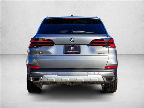 Used 2026 BMW X5 xDrive40i w/ Climate Comfort Package AWD/4WD image 6
