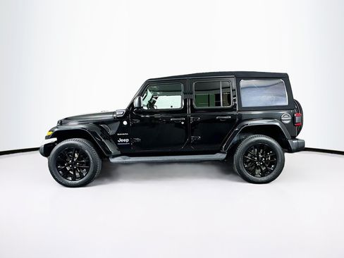 Used 2023 Jeep Wrangler Unlimited Sahara w/ Cold Weather Group AWD/4WD image 4