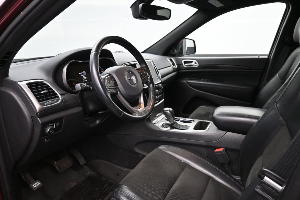 Used 2020 Jeep Grand Cherokee Altitude AWD/4WD image 21