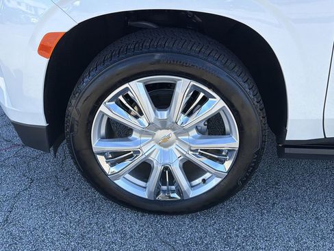 Used 2024 Chevrolet Tahoe High Country w/ Premium Package image 33