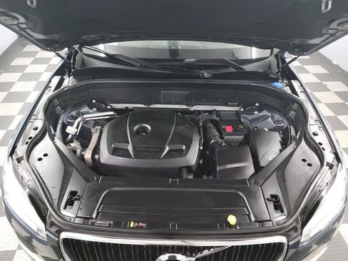 Used 2018 Volvo XC90 T6 Momentum w/ Convenience Package AWD/4WD image 37
