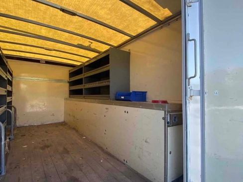 Used 2013 Ford E-450 and Econoline 450 Super Duty w/ PWR Locks & Windows Group RWD image 13