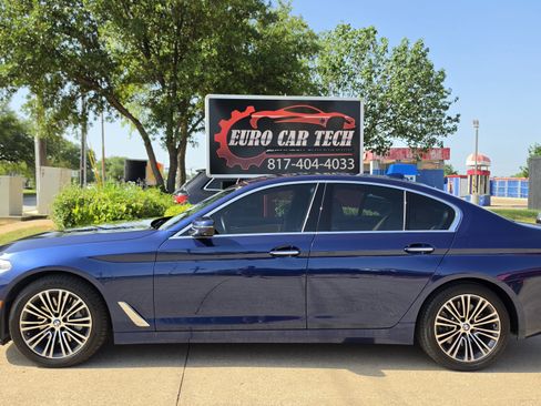 Used 2018 BMW 540i xDrive w/ Premium Package AWD/4WD image 2