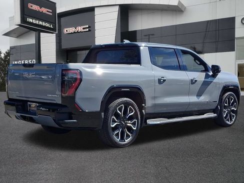 Used 2026 GMC Sierra EV Denali AWD/4WD image 26