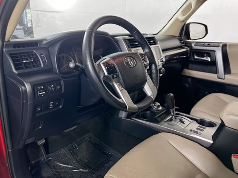 Used 2023 Toyota 4Runner Limited AWD/4WD image 9