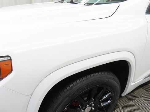 Used 2020 GMC Acadia Denali image 37