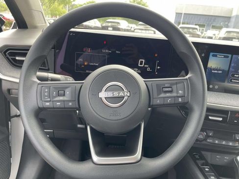 New 2026 Nissan Kicks SV w/ SV Premium Package FWD image 21