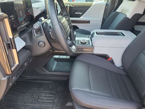 New 2025 GMC Hummer EV 3X w/ Extreme Off-Road Package image 9