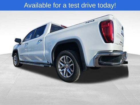 Used 2022 GMC Sierra 1500 SLT w/ SLT Premium Plus Package image 3