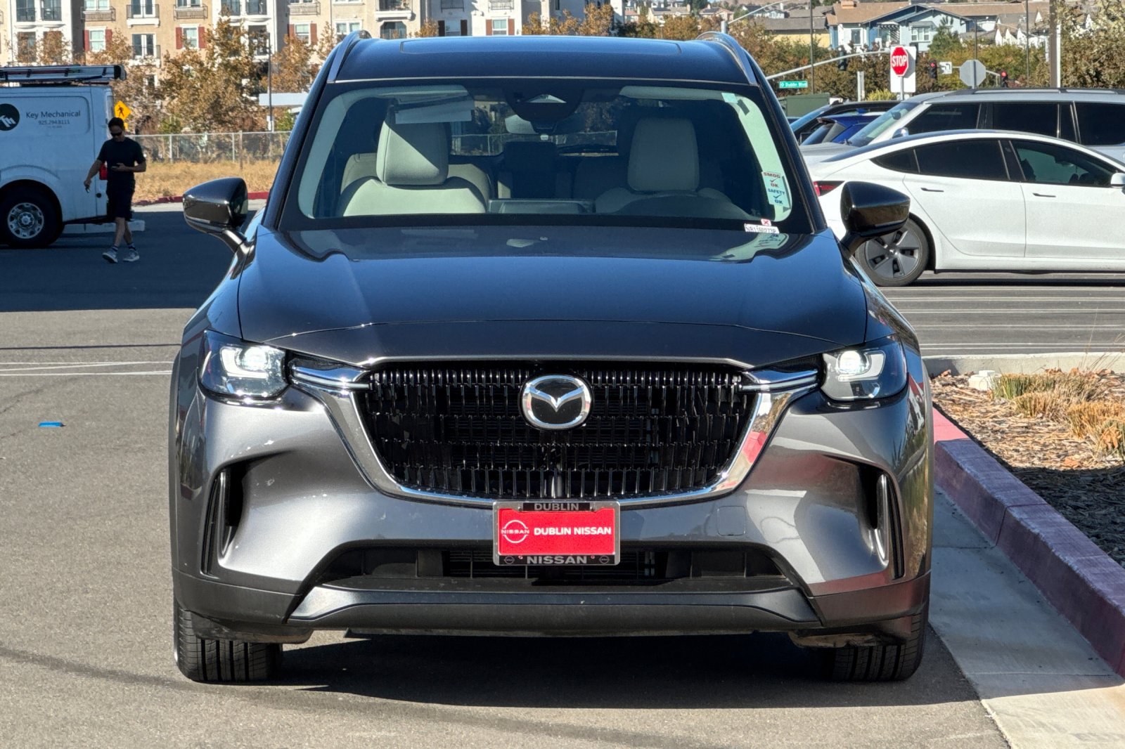 Used 2024 MAZDA CX-90 Plug-In Hybrid w/ Preferred AWD/4WD image 9