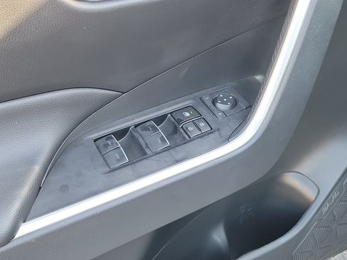 Used 2024 Toyota RAV4 XLE FWD image 11