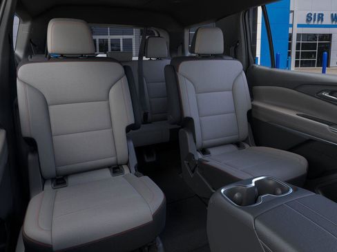 New 2026 Chevrolet Traverse LT w/ Driver Confidence Package image 17