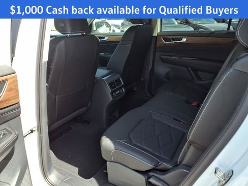 New 2026 Volkswagen Atlas SE FWD image 19