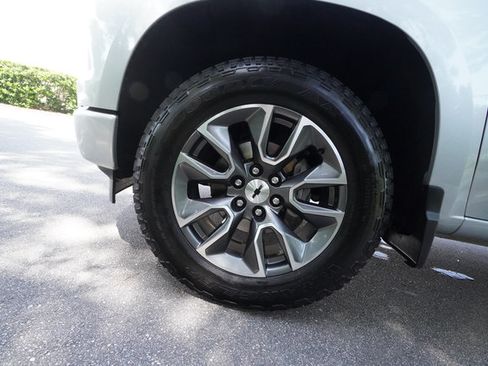 Used 2022 Chevrolet Silverado 1500 RST w/ RST All Star Premium Package AWD/4WD image 39