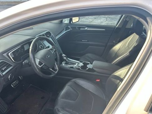 Used 2015 Ford Fusion Titanium AWD/4WD image 9