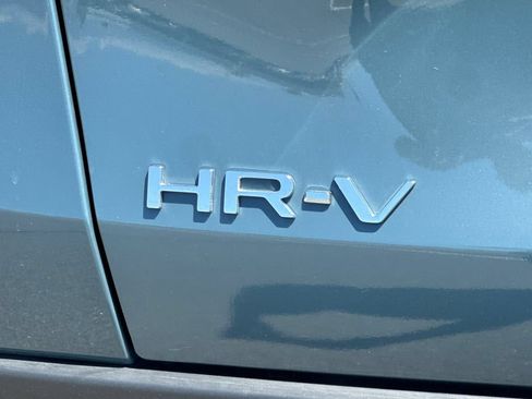 Certified 2026 Honda HR-V LX image 32