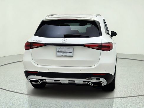 Used 2026 Mercedes-Benz GLC 300 image 10