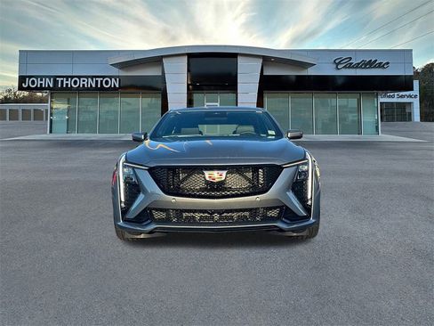 New 2026 Cadillac CT5 V image 2