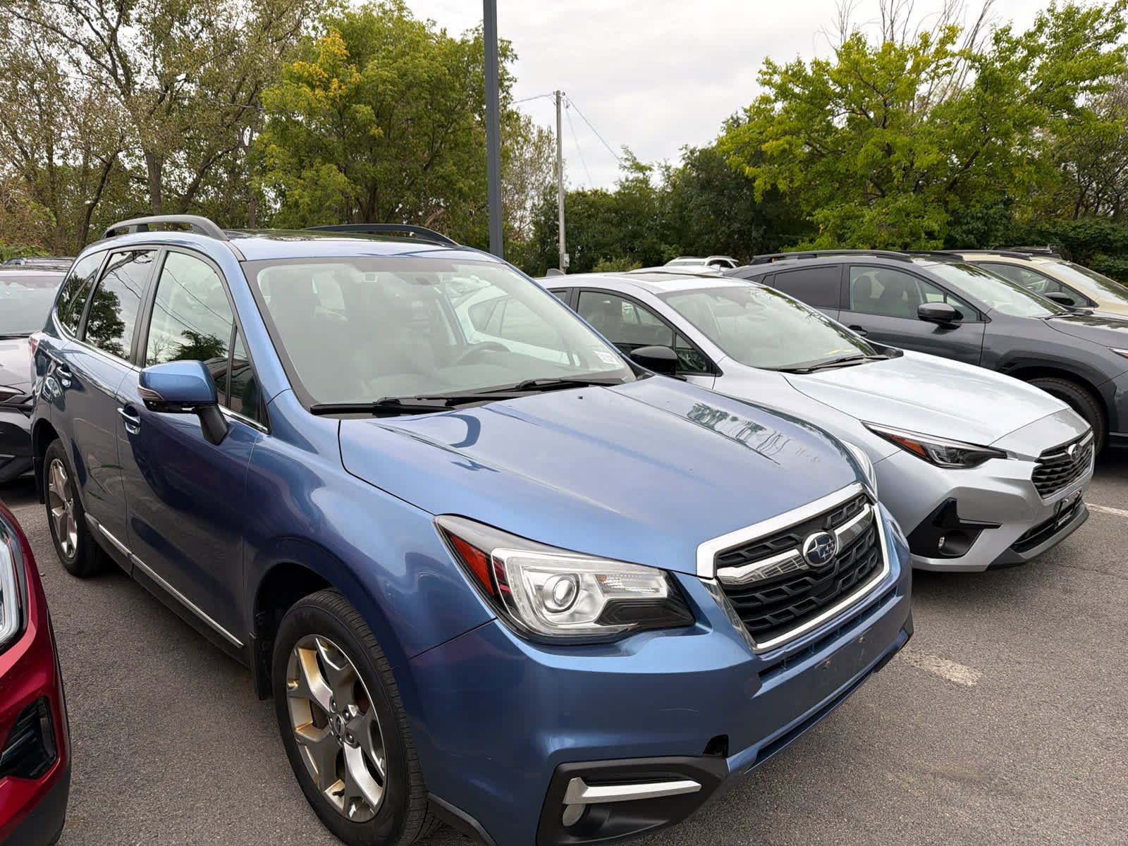Used 2017 Subaru Forester 2.5i Touring AWD/4WD image 17