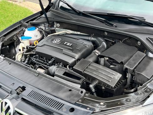 Used 2015 Volkswagen Passat 1.8T SE FWD image 22