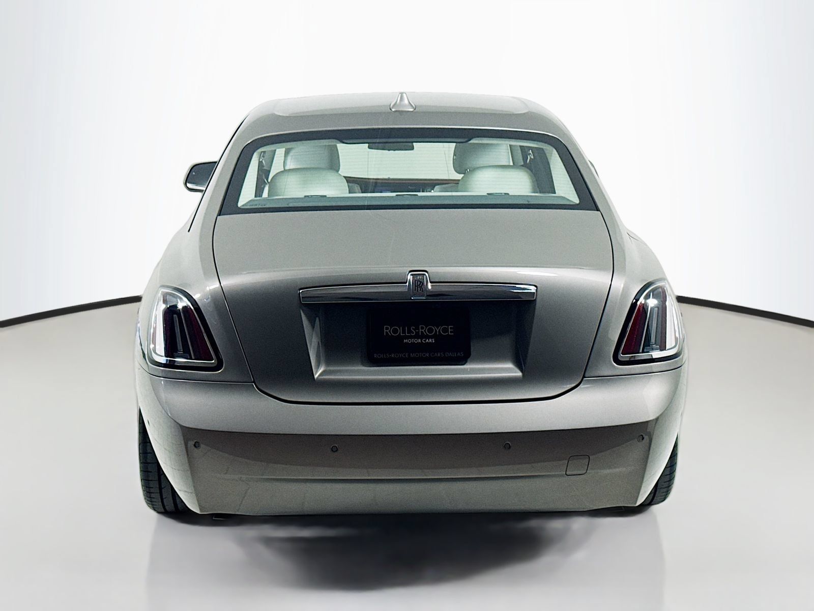 Certified 2025 Rolls-Royce Ghost AWD/4WD image 6