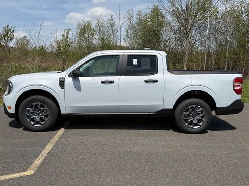 New 2026 Ford Maverick XLT w/ Equipment Group 301A AWD/4WD image 21