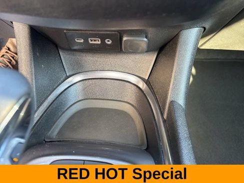 Used 2024 Chevrolet Malibu LT FWD image 26