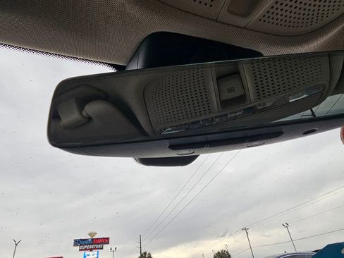 Used 2021 Mercedes-Benz C 300 Sedan image 22