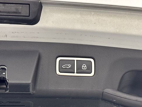 Used 2022 Kia Sorento SX image 34