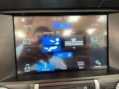 Used 2019 Ford Mustang Convertible w/ Equipment Group 101A RWD image 36