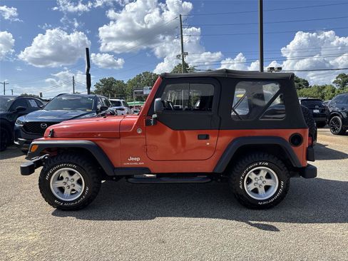 Used 2005 Jeep Wrangler SE AWD/4WD image 4