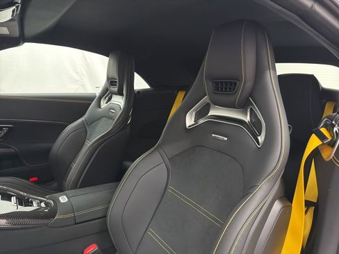 New 2026 Mercedes-Benz SL 63 AMG S e Performance 4MATIC image 14