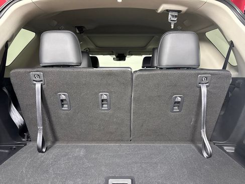 Used 2025 Honda Pilot Elite image 28