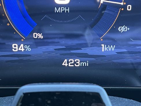 New 2025 Chevrolet Equinox EV RS w/ Active Safety Package 3 image 22