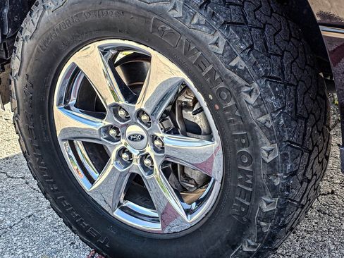 Used 2019 Ford F150 XLT w/ Equipment Group 302A Luxury AWD/4WD image 7