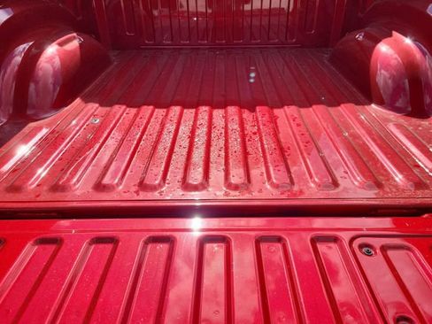 New 2026 RAM 1500 Laramie AWD/4WD image 20