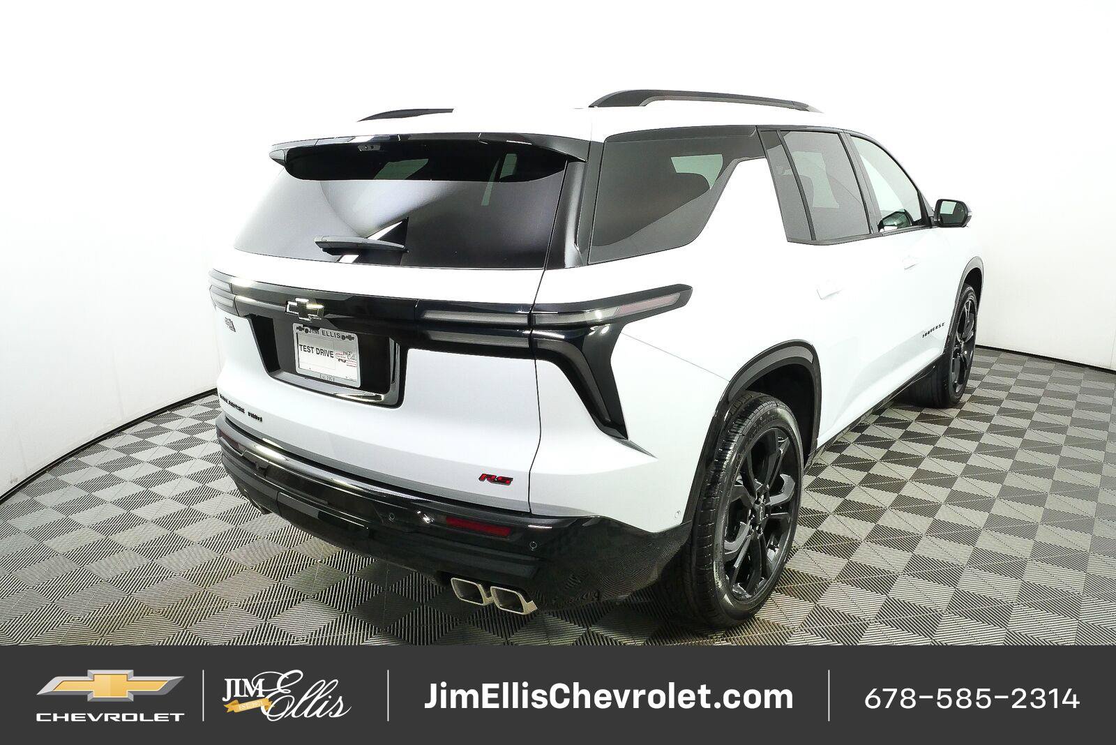 New 2027 Chevrolet Traverse RS w/ LPO, Floor Liner Package AWD/4WD image 3
